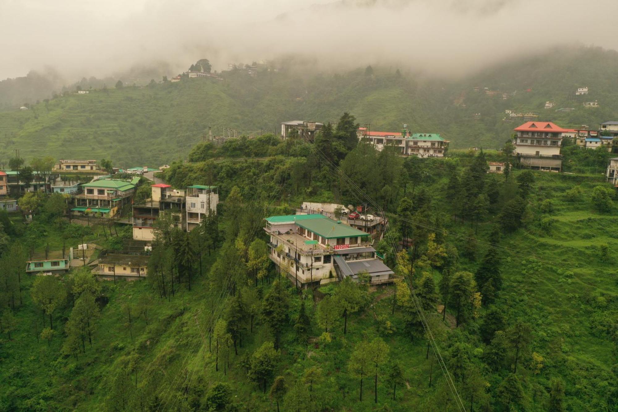Studioz Paradise Hills Mussoorie Exterior photo